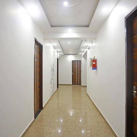 Hotel Super Townhouse Cloud Bay, Near Genpact, Sector-69, Gurgaon Exterior foto